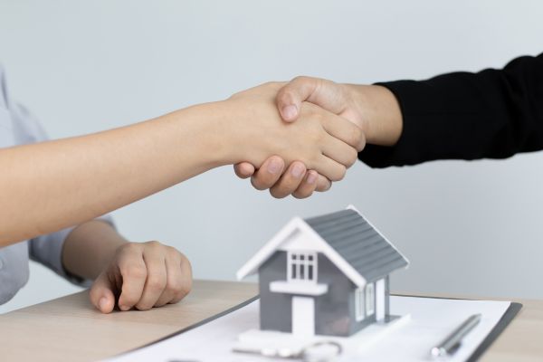Home insurance claims process guide