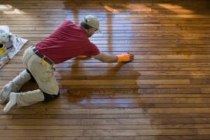 The Pros of Hardwood Floor Refinishing