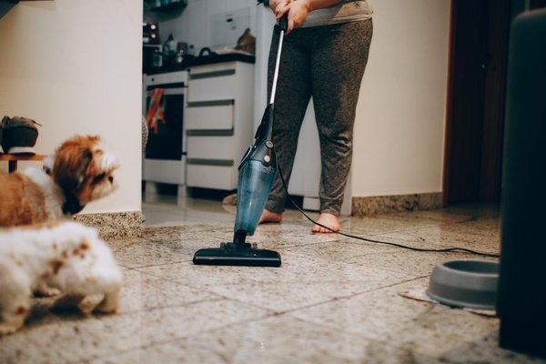 how to clean a house fast