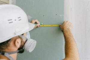 how to patch small drywall holes